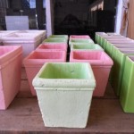 Gekleurde bloempotten div. maten