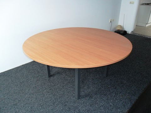 Vergadertafel rond