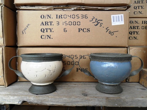 Aardewerk potjes wit en blauw