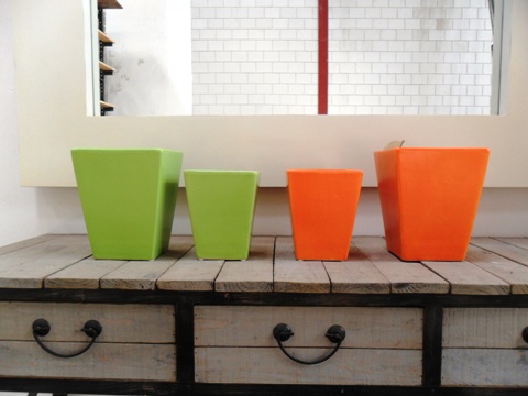 Bloempotten (groen en oranje)