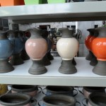 Decoratie kannen te koop bij Veldt Restpartijen te Heerle