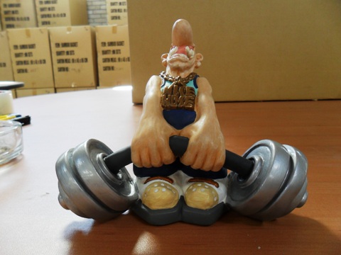 Polystone beeldje Gewichtsheffer
