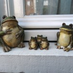Terracotta Kikkers te koop bij Veldt Restpartijen te Heerle