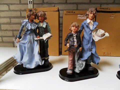 Decoratie beeldje te koop bij Veldt Restpartijen te Heerle