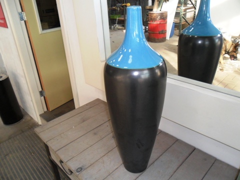 Geglazuurde blauwe vaas