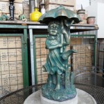 Fontein Meisje met Paraplu te koop bij Veldt Restpartijen te Heerle