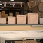 Kunststof bloembak set te koop bij Veldt Restpartijen te Heerle