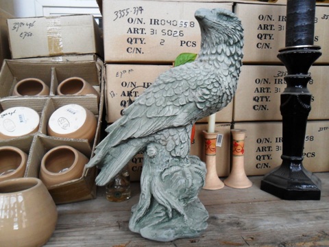 Adelaar te koop bij Veldt Restpartijen te Heerle