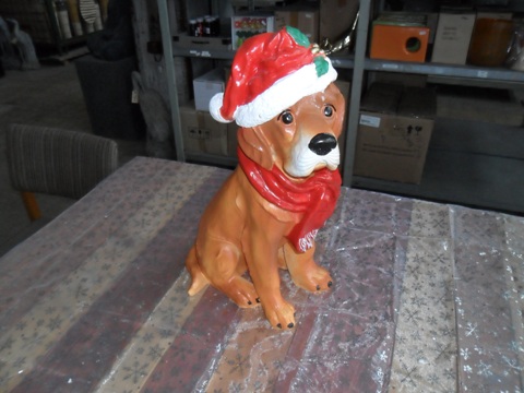 Kerst hond te koop bij Veldt Restpartijen te Heerle
