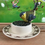 Aardewerk botervloot gevuld met vet en vogelzaad te koop bij Veldt Restpartijen
